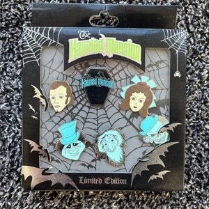 RARE!!! DISNEY THE HAUNTED MANSION 2008 Limited Edition Set of 6 Pins /500